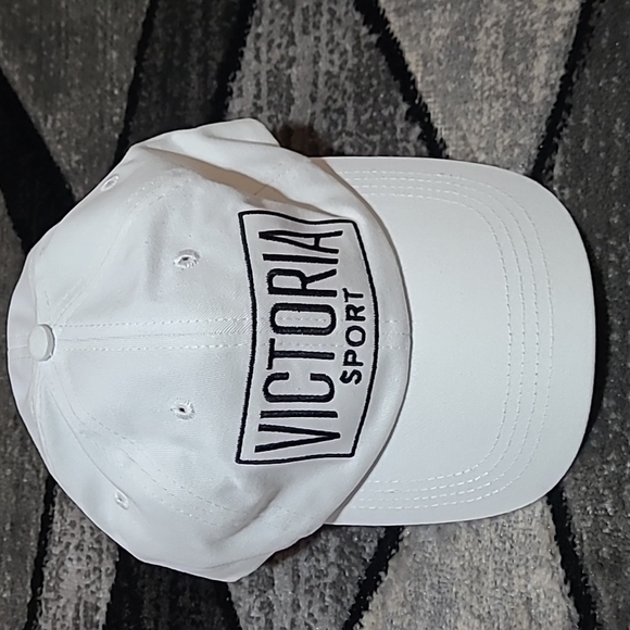 VS VICTORIA SPORT EMBROIDERED HAT - Picture 10 of 10
